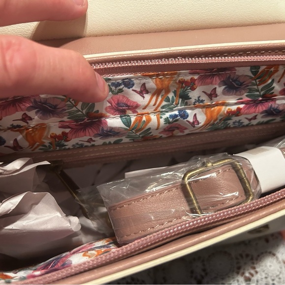 Disney Loungefly brand new xBambi floral Crossbody purse - Picture 6 of 12